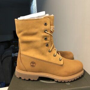 Timberlands fold down fleece Boots